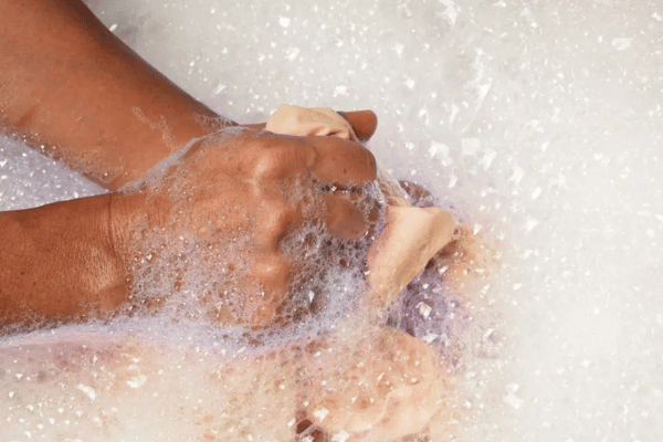 Le lavage à la main